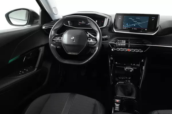 Peugeot 2008 1.2 PureTech Allure Pack 15