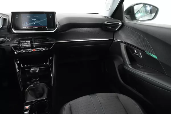 Peugeot 2008 1.2 PureTech Allure Pack 16