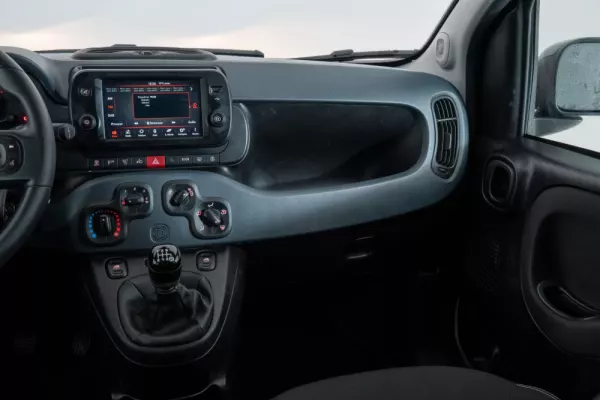 Fiat Panda 1.0 Hybrid City Cross 15