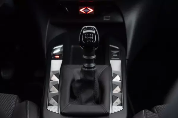 DS DS3 Crossback 1.2 PureTech Performance Line 36