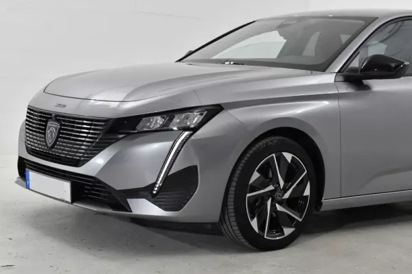 Peugeot 308 SW 1.2 PureTech Allure Pack EAT8 10
