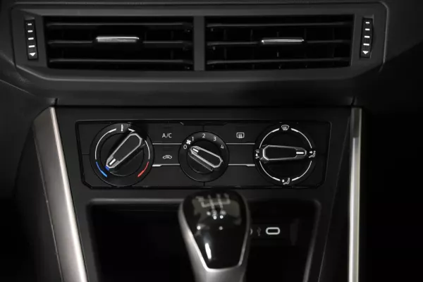 Volkswagen Taigo 1.0 TSI Urban 16