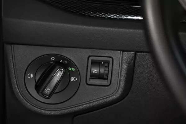 Volkswagen Taigo 1.0 TSI Urban 17