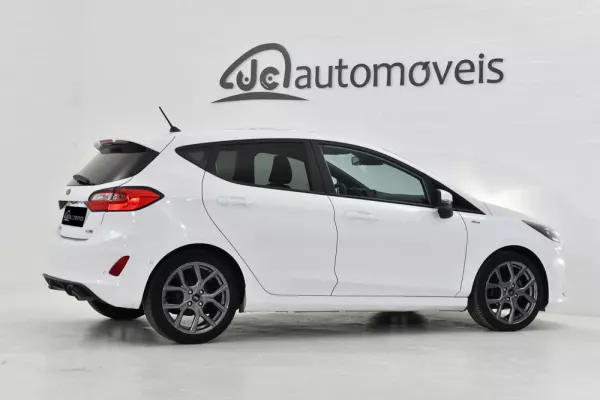 Ford Fiesta 1.0 EcoBoost ST-Line 7