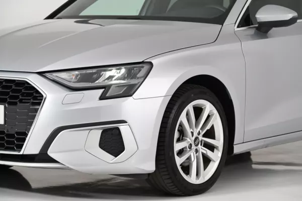 Audi A3 Sportback 30 TFSI Advanced S tronic 12