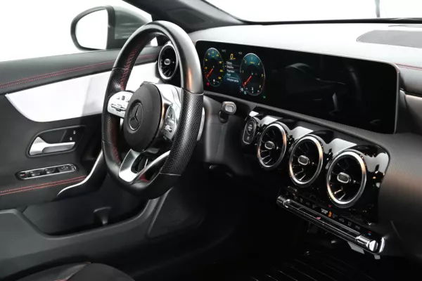 Mercedes-Benz CLA 200 d Shooting Brake AMG Line Aut. 24