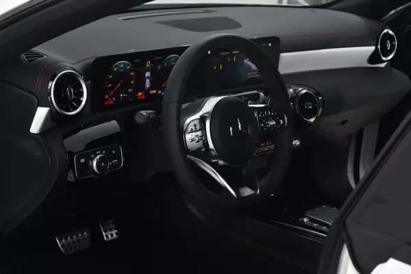 Mercedes-Benz CLA 180 d AMG Line Aut. 4