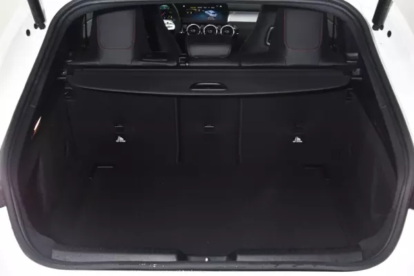 Mercedes-Benz CLA 180 d AMG Line Aut. 12