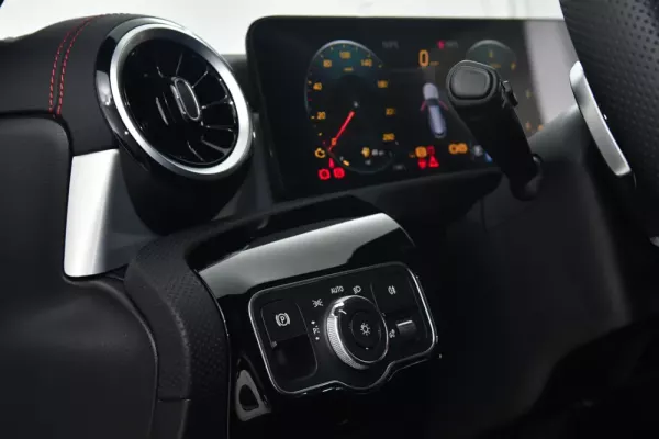 Mercedes-Benz CLA 180 d AMG Line Aut. 20