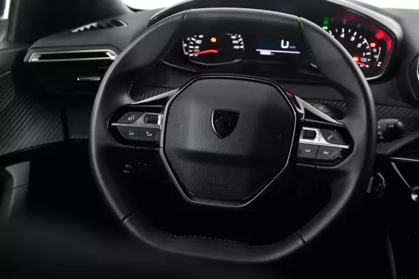 Peugeot 2008 1.2 PureTech Active 15