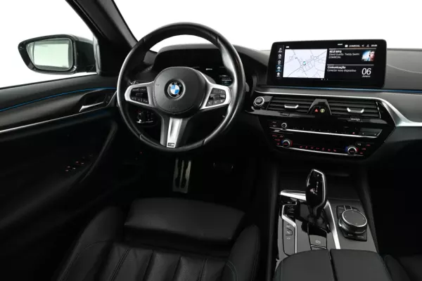 BMW 520 e Pack M 14