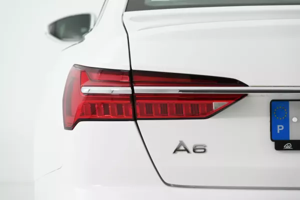 Audi A6 50 TFSIe quattro S tronic 11