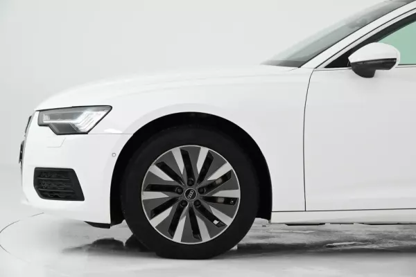 Audi A6 50 TFSIe quattro S tronic 12