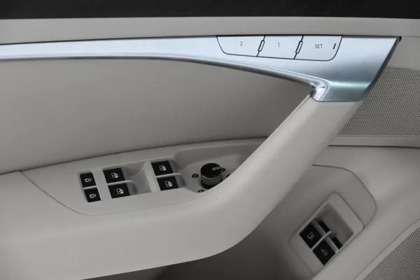 Audi A6 50 TFSIe quattro S tronic 30