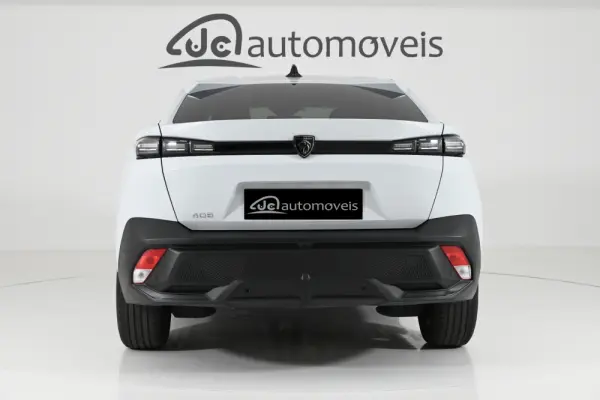 Peugeot 408 1.2 PureTech Allure EAT8 8