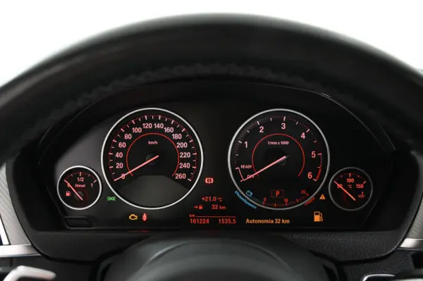 BMW 320 d Pack M Auto 18