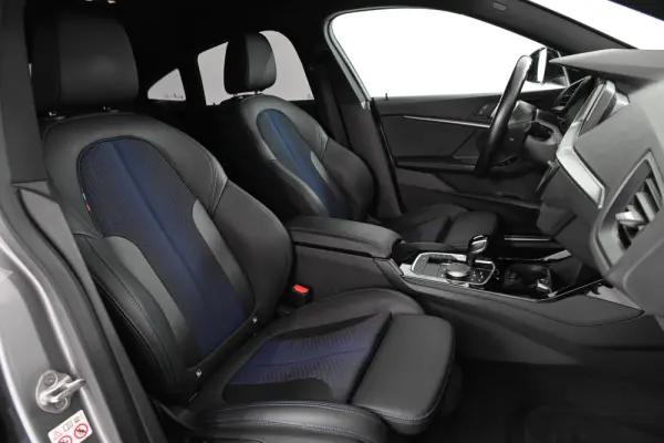 BMW 216 Gran Coupé d Pack Desportivo M 4