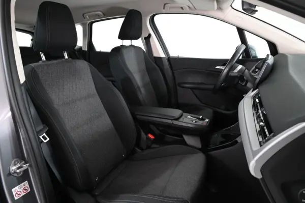 BMW 218 Active Tourer d Advantage Auto 24