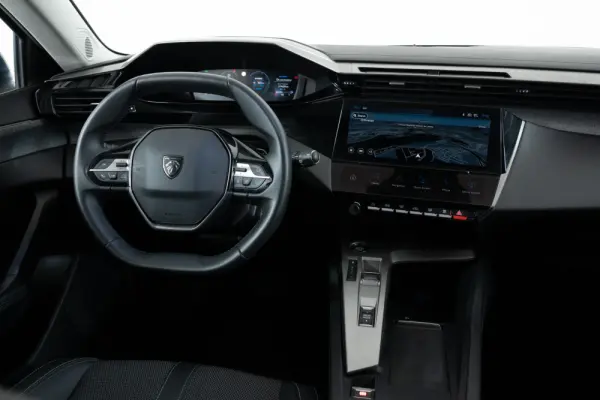 Peugeot 308 1.6 Hybrid Allure e-EAT8 18