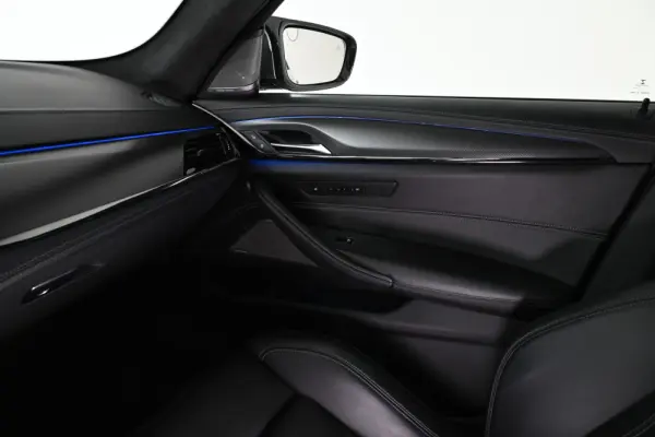 BMW M5 Standard 35