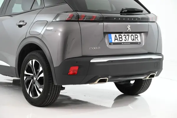 Peugeot 2008 1.2 PureTech Allure Pack 10