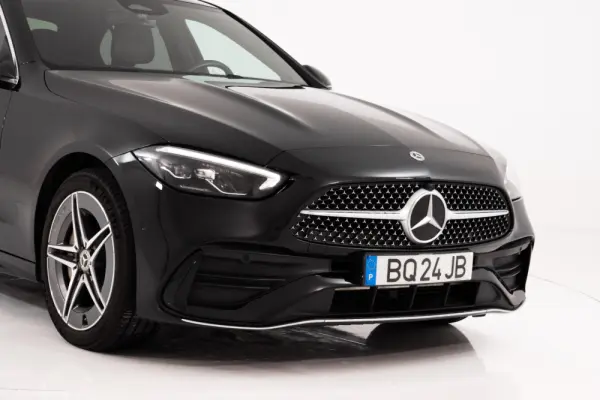 Mercedes-Benz C 300 e AMG Line 10