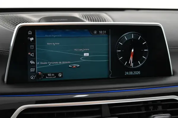 BMW 740 d xDrive Pack M Auto 19