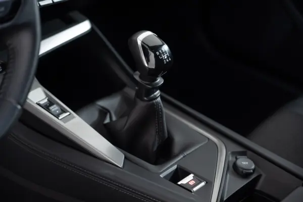 Peugeot 308 1.2 PureTech Allure Pack 25