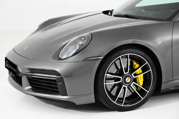 Porsche 911 (992) Turbo S PDK 11