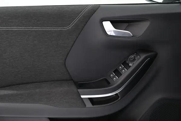 Ford Puma 1.0 EcoBoost MHEV Titanium 26