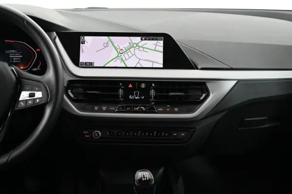 BMW 116 d Advantage 18