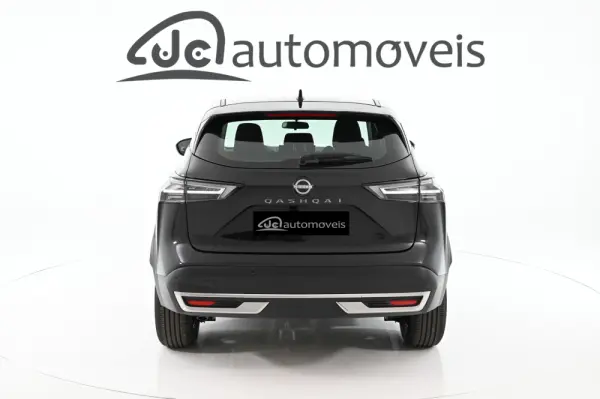 Nissan Qashqai 1.3 DIG-T Engage 8