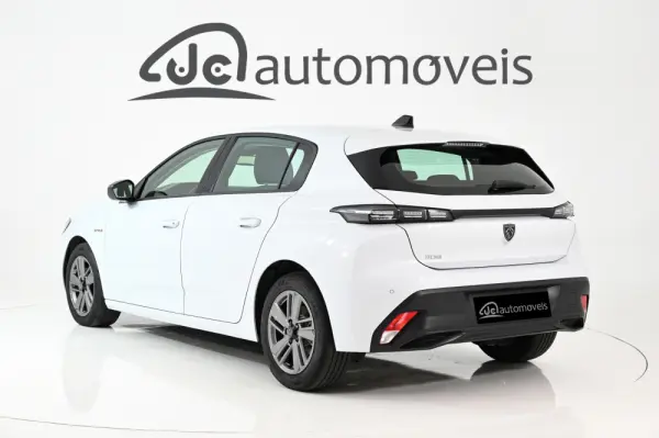 Peugeot 308 1.2 Hybrid Style e-DCS6 2
