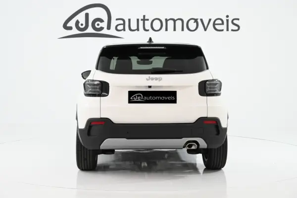 Jeep Avenger 1.2 e-Hybrid Summit DCT 8
