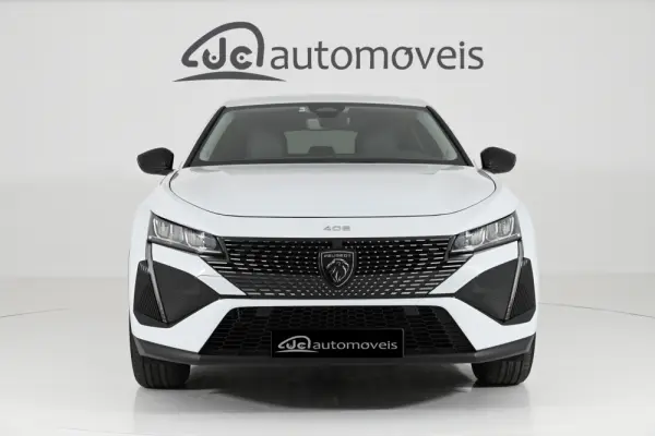 Peugeot 408 1.2 PureTech Allure EAT8 5