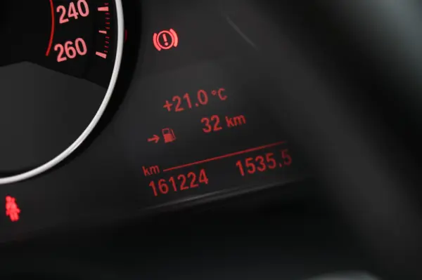 BMW 320 d Pack M Auto 19