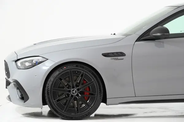 Mercedes-Benz C 63 AMG S E Performance 4Matic 17