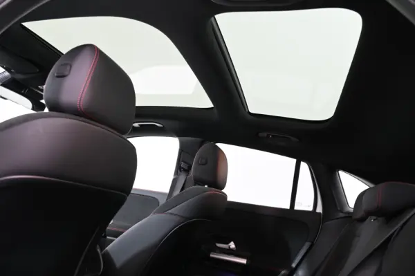 Mercedes-Benz GLA 200 d AMG Line 20
