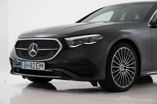Mercedes-Benz E 300 e AMG Line 16