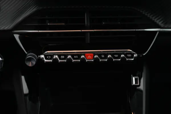 Peugeot 208 1.2 PureTech Active Pack 21