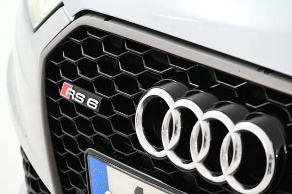 Audi RS6 Avant 4.0 TFSi Plus quattro Tiptronic 11