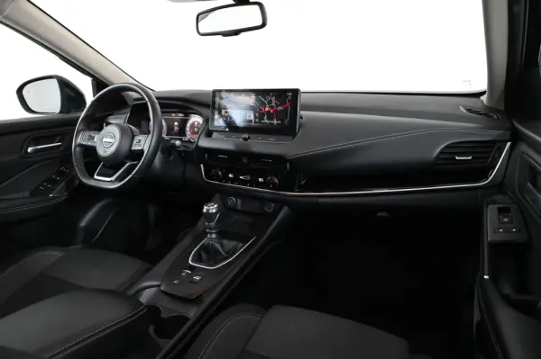 Nissan Qashqai 1.3 DIG-T N-Connecta 26