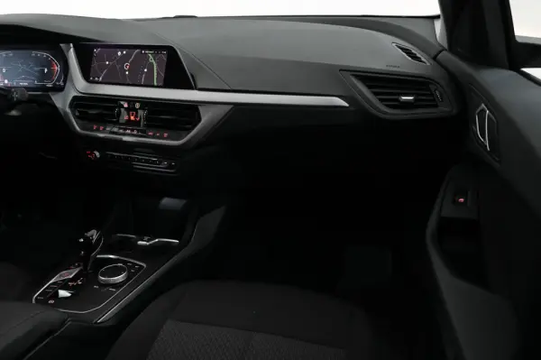 BMW 116 i Advantage Auto 17