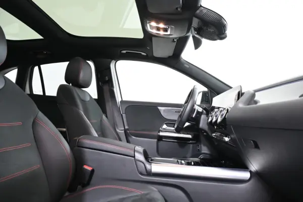 Mercedes-Benz GLA 200 d AMG Line 21