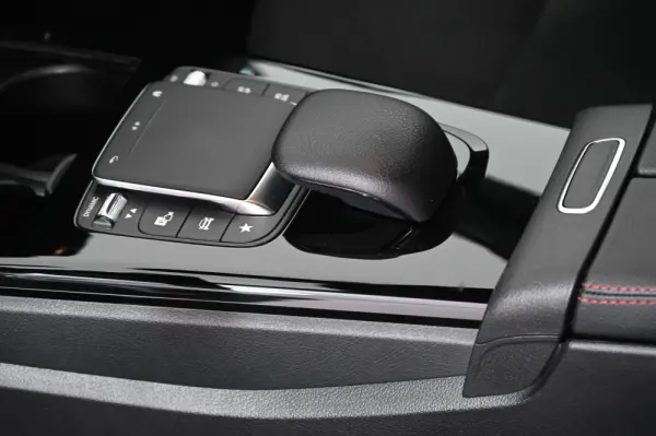Mercedes-Benz CLA 180 d AMG Line Aut. 22