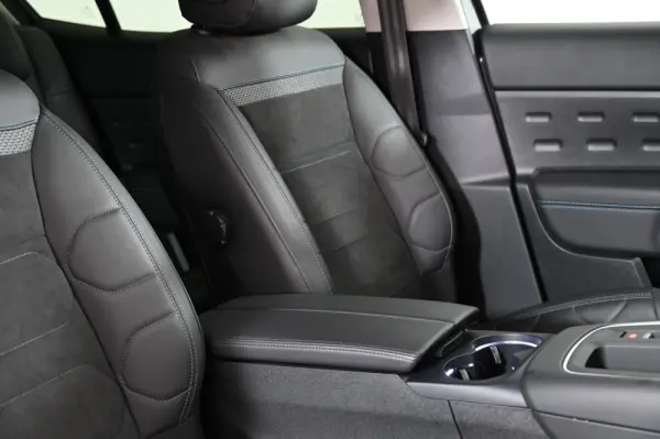 Citroen C5 Aircross 1.6 Hybrid Shine e-EAT8 23