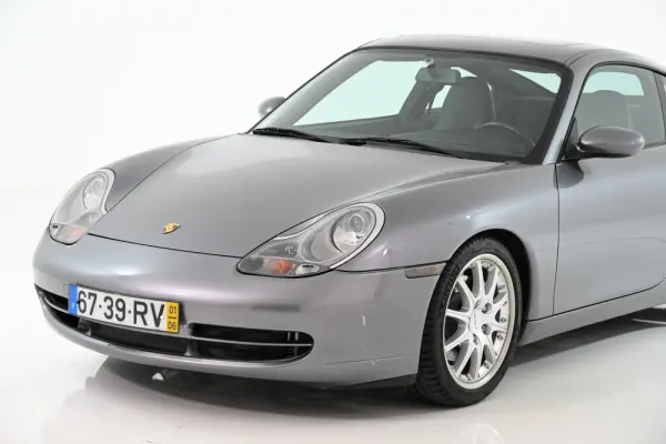 Porsche 911 (996) Carrera 4 Coupé 16