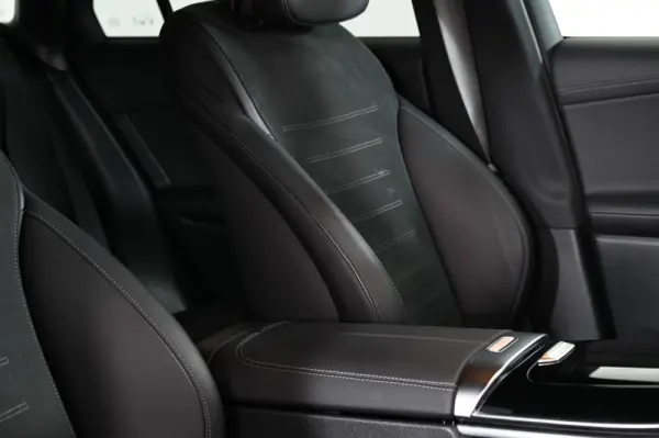 Mercedes-Benz GLC 300 de 4Matic 20