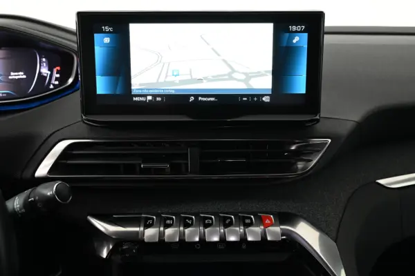 Peugeot 3008 1.2 PureTech Allure Pack EAT8 18