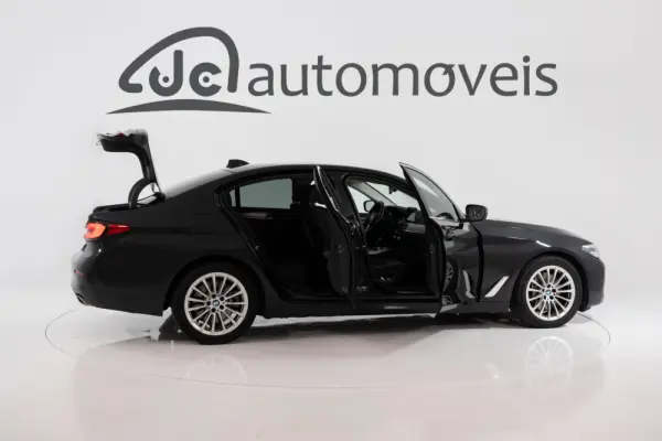 BMW 530 d Line Luxury Auto 6